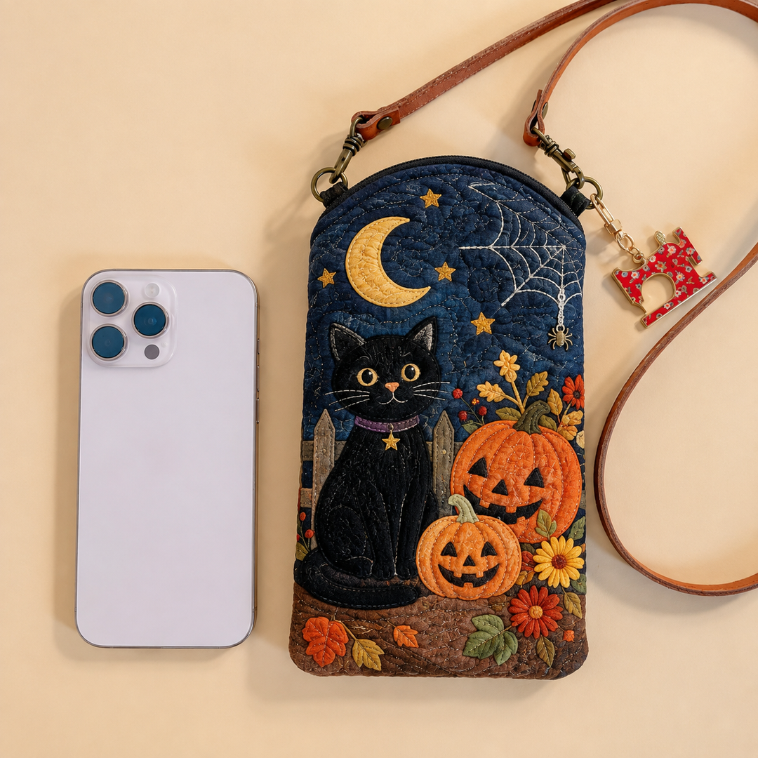 Black Cat Pumpkin Night | Quilted Phone Crossbody Bag